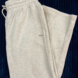 Aritzia Cozy Sweatfleece Boyfriend Wide Sweatpant